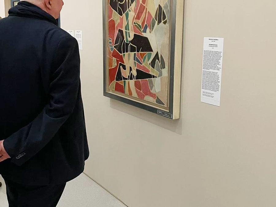 Prace Marii Jaremy na wystawie w Warszawie