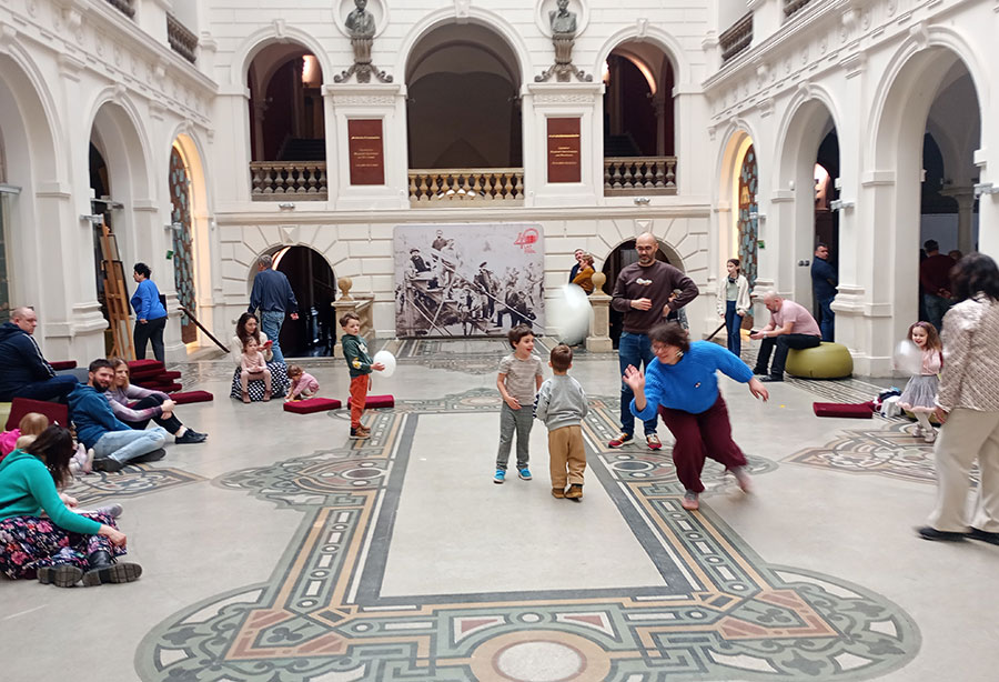Warsztaty „Wiosenne spotkanie z pszczółką Mają”