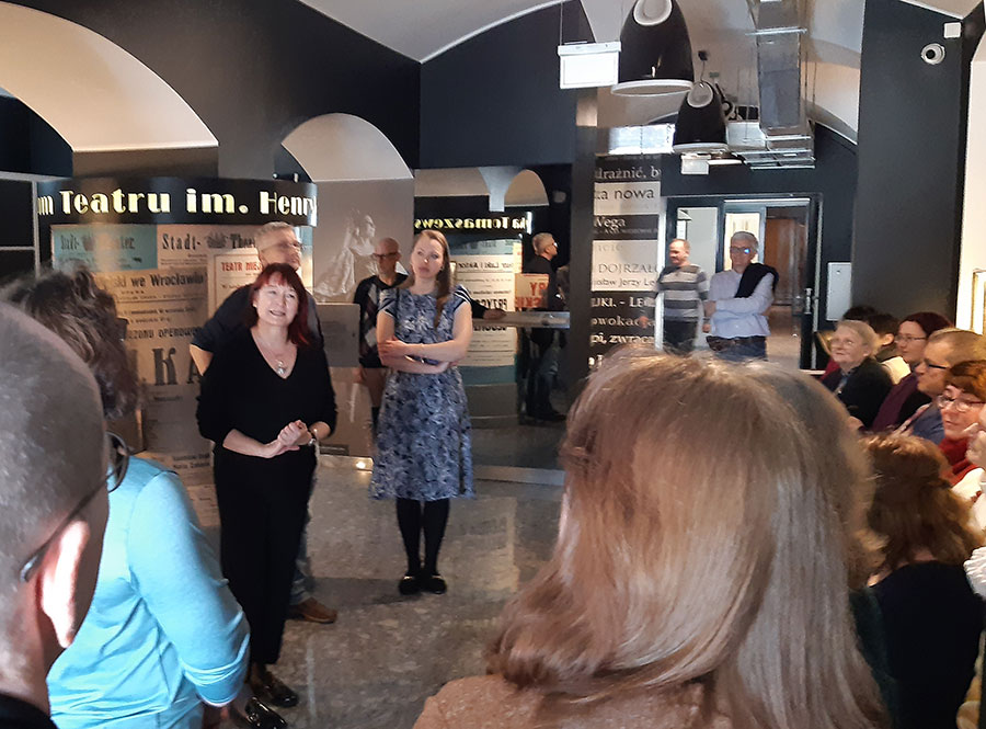Zwiedzanie wrocławskiego Muzeum Teatru – wydarzenie dla Stowarzyszenia Przyjaciół Muzeum Narodowego we Wrocławiu