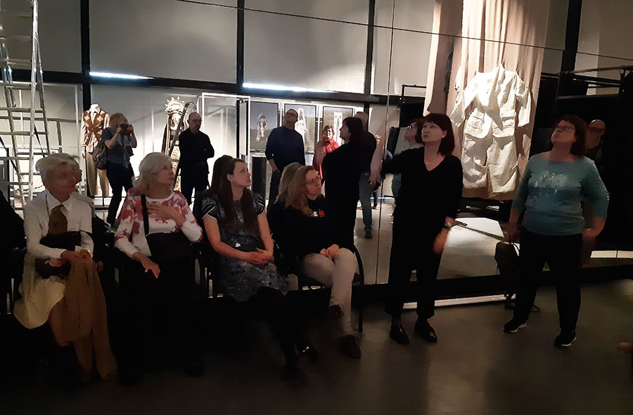 Zwiedzanie wrocławskiego Muzeum Teatru – wydarzenie dla Stowarzyszenia Przyjaciół Muzeum Narodowego we Wrocławiu