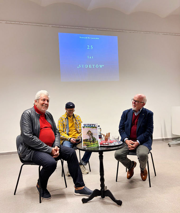 Spotkanie z redaktorami pisma „Sudety” w ramach cyklu „Czwartki z Przyjaciółmi”