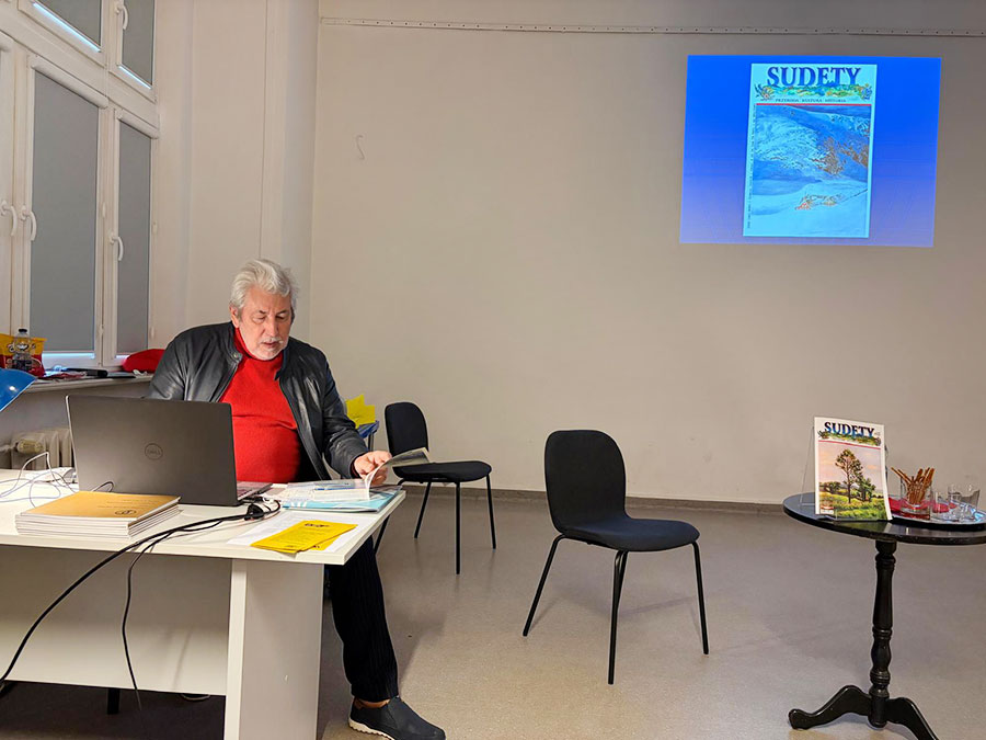 Spotkanie z redaktorami pisma „Sudety” w ramach cyklu „Czwartki z Przyjaciółmi”