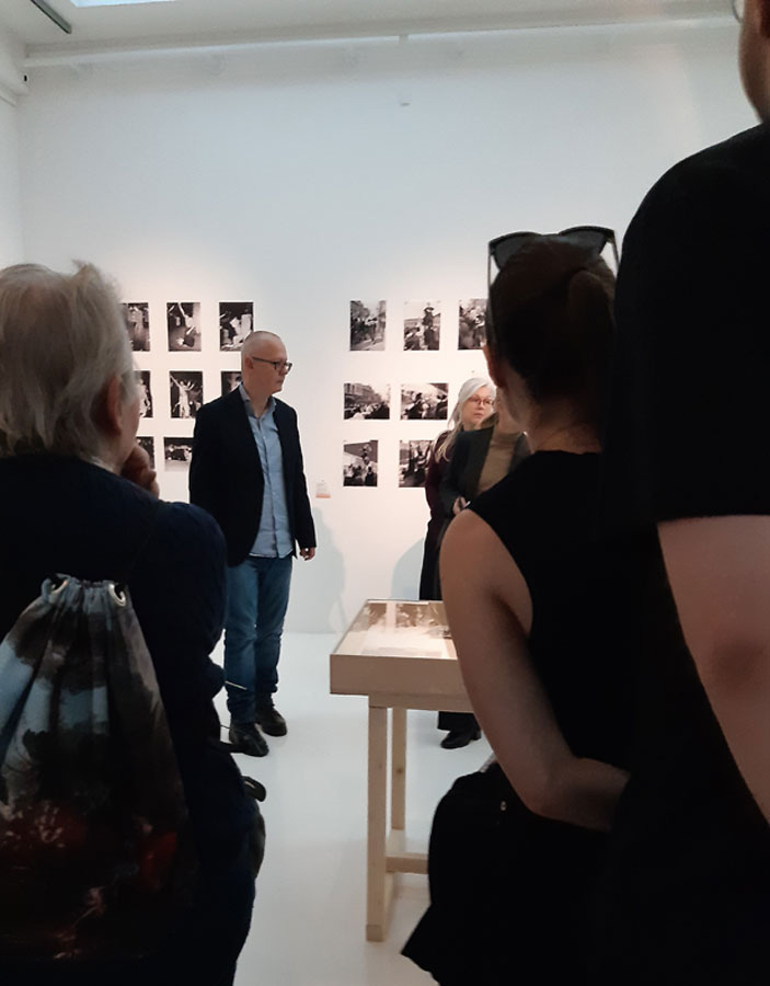 „Wschód słońca na Zachodzie” – fotorelacja z oprowadzania dla Stowarzyszenia Przyjaciół Muzeum