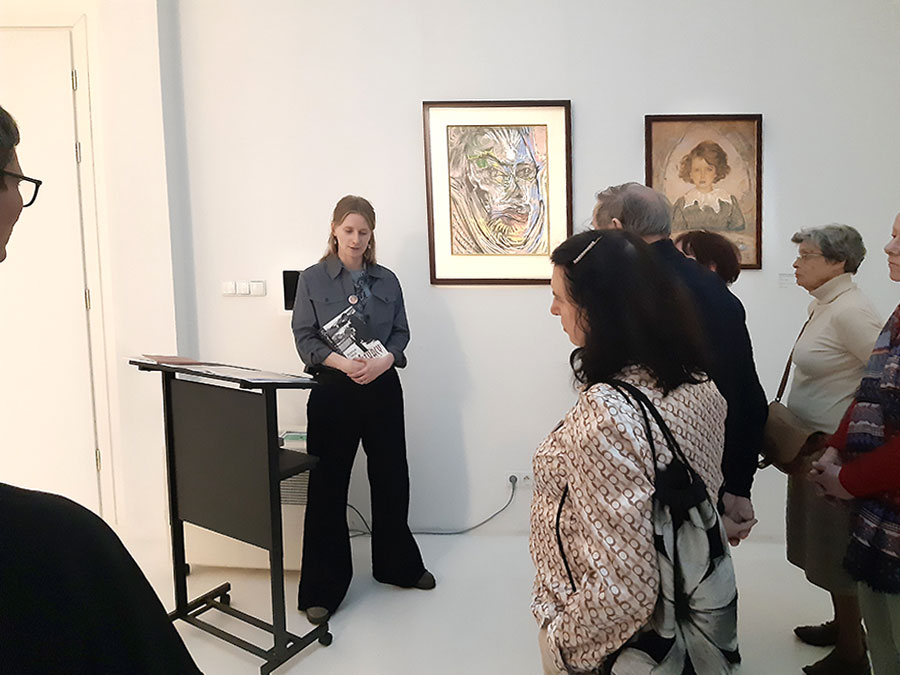 Fotorelacja ze spotkania Stowarzyszenia Przyjaciół Muzeum poświęconego portretom Witkacego w Pawilonie Czterech Kopuł