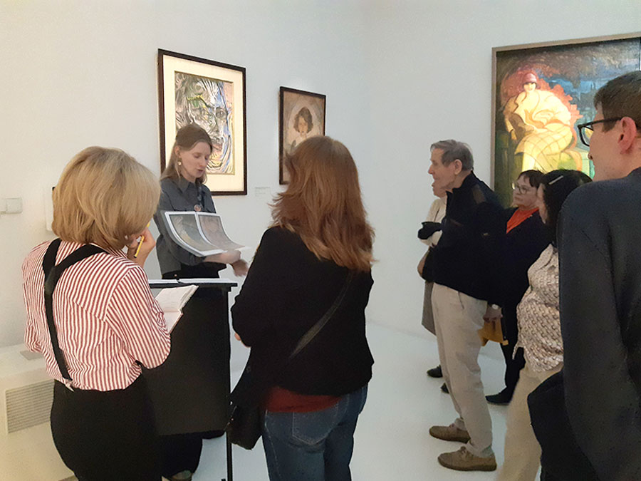 Fotorelacja ze spotkania Stowarzyszenia Przyjaciół Muzeum poświęconego portretom Witkacego w Pawilonie Czterech Kopuł