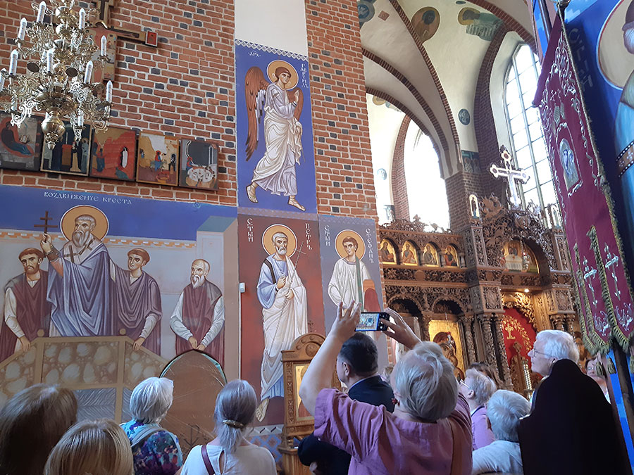 „Śladami Nowosielskiego we Wrocławiu” – fotorelacja z oprowadzania dla Stowarzyszenia Przyjaciół Muzeum Narodowego we Wrocławiu