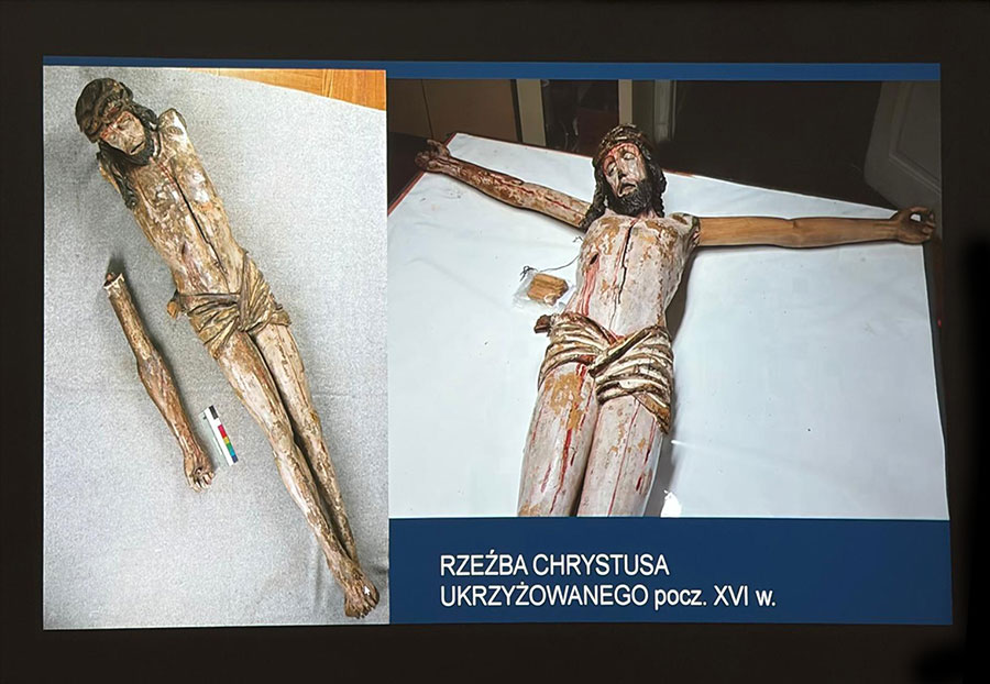 Fotorelacja z wykładu „Konserwacja dzieł sztuki średniowiecznej”