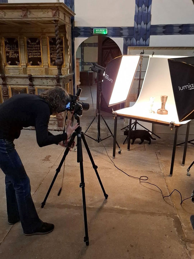 Fotografowanie obiektów w Kościele Pokoju