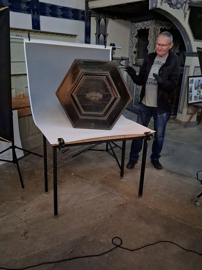 Fotografowanie obiektów w Kościele Pokoju