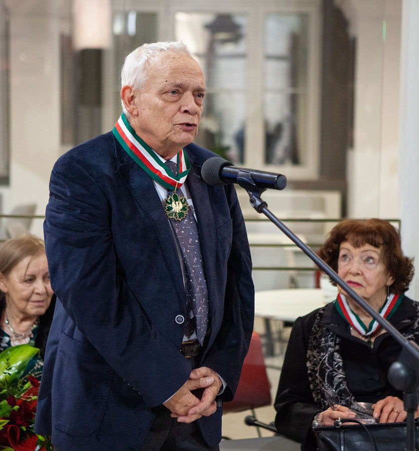 Prof. Paweł Banaś uhonorowany Złotym Medalem Zasłużony Kulturze Gloria Artis