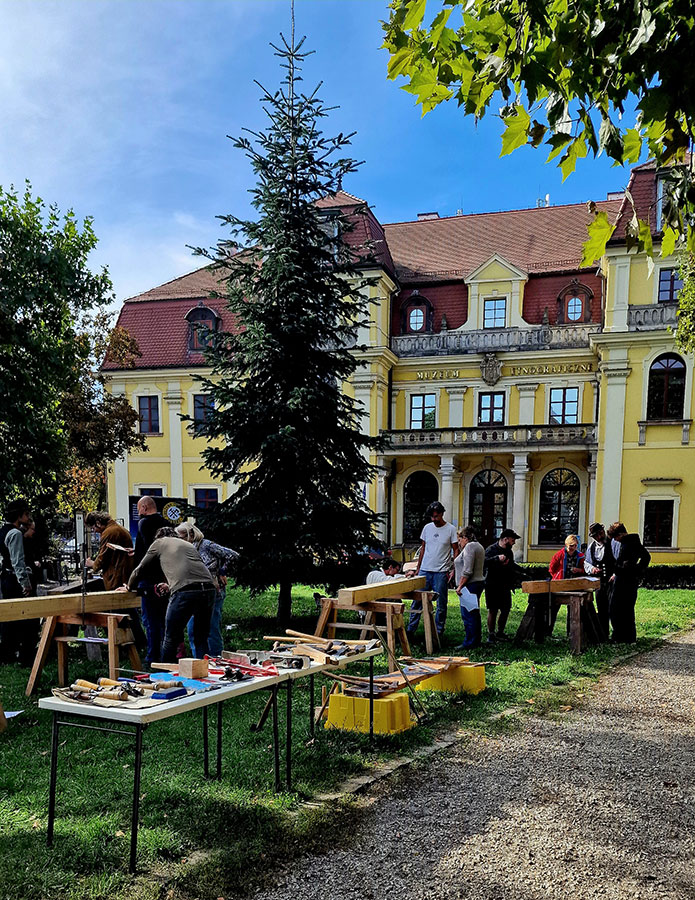 Warsztaty „Ciesielstwo tradycyjne regionu Bogatyni”