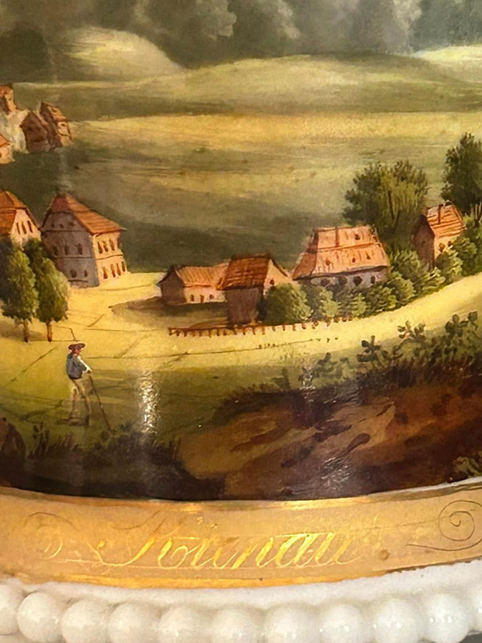 Widok na Śląską Dolinę i Zamek Grodno na XIX wiecznej filiżance