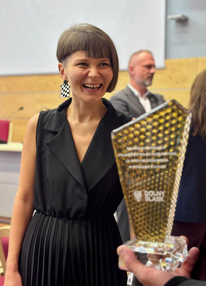 Nagroda Marszałka Województwa Dolnośląskiego dla Justyny Oleksy, twórczyni Teatru Czterech