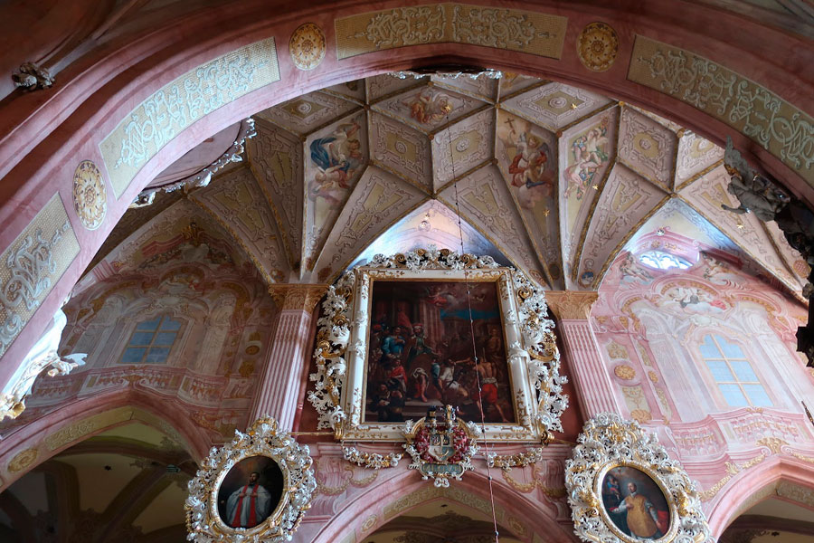 Wycieczka do Sobótki, Strzegomia i Świdnicy dla Stowarzyszenia Przyjaciół Muzeum Narodowego we Wrocławiu – katedra w Świdnicy