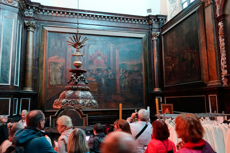 Wycieczka do Sobótki, Strzegomia i Świdnicy dla Stowarzyszenia Przyjaciół Muzeum Narodowego we Wrocławiu – katedra w Świdnicy