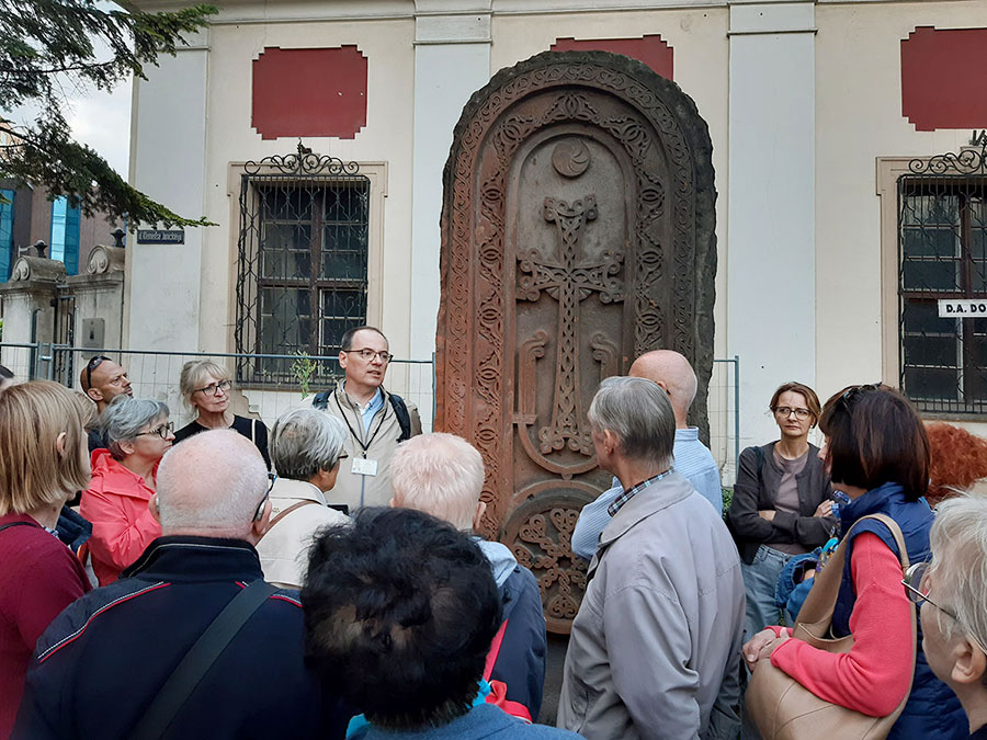 Fotorelacja z oprowadzania po Placu Dominikańskim dla Stowarzyszenia Przyjaciół Muzeum Narodowego we Wrocławiu w ramach Europejskich Dni Dziedzictwa