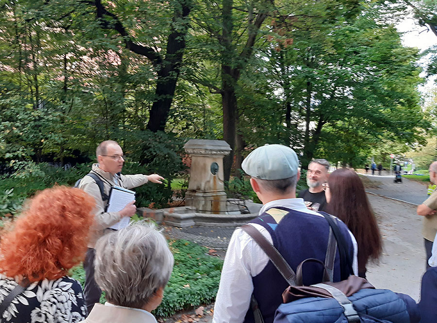 Fotorelacja z oprowadzania po Placu Dominikańskim dla Stowarzyszenia Przyjaciół Muzeum Narodowego we Wrocławiu w ramach Europejskich Dni Dziedzictwa