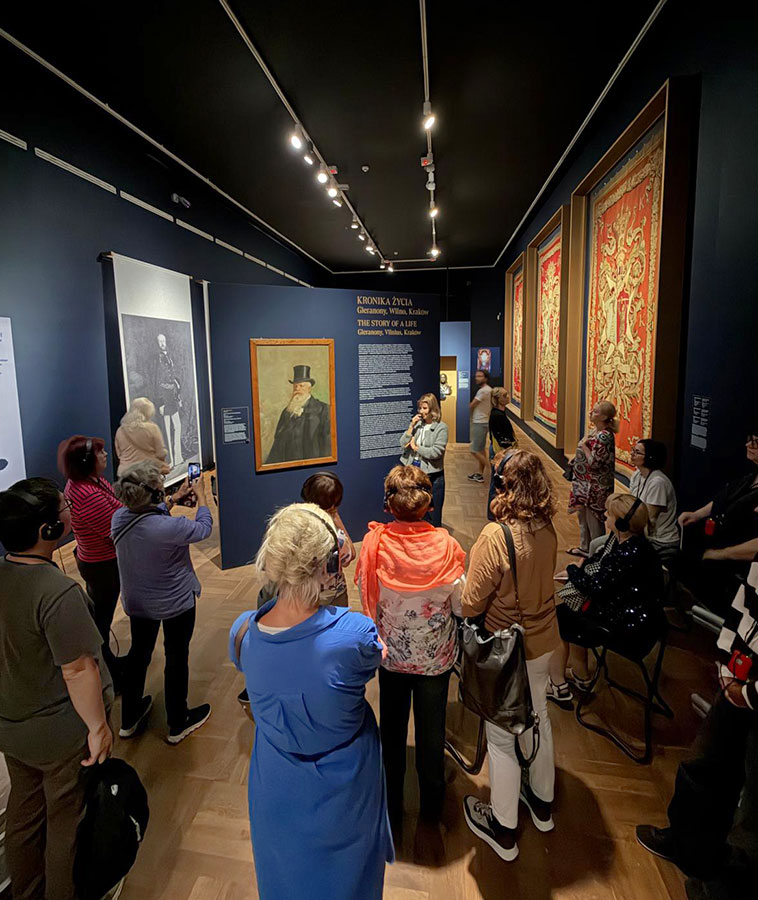 Fotorelacja z wyjazdu do Warszawy dla Stowarzyszenia Przyjaciół Muzeum Narodowego we Wrocławiu – zwiedzanie wystawy „Kolekcjoner”