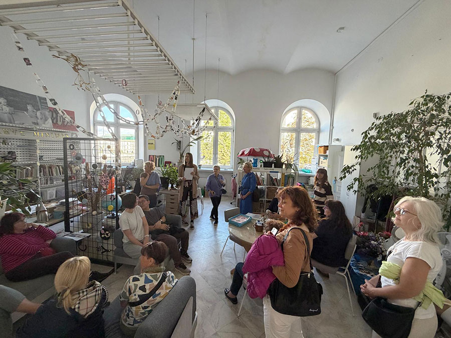 Fotorelacja z wyjazdu do Warszawy dla Stowarzyszenia Przyjaciół Muzeum Narodowego we Wrocławiu – zwiedzanie Zachęty