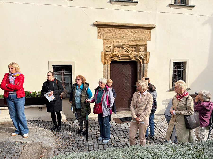 Wycieczka do Sobótki, Strzegomia i Świdnicy dla Stowarzyszenia Przyjaciół Muzeum Narodowego we Wrocławiu – Muzeum Ślężańskie w Sobótce