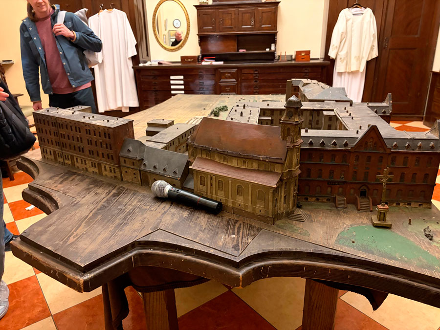 Fotorelacja z oprowadzania w kościele pw. Trójcy Przenajświętszej we Wrocławiu dla Stowarzyszenia Przyjaciół Muzeum Narodowego we Wrocławiu