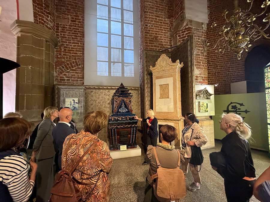 Fotorelacja z oprowadzania kuratorskiego w Muzeum Architektury dla Stowarzyszenia Przyjaciół Muzeum Narodowego we Wrocławiu