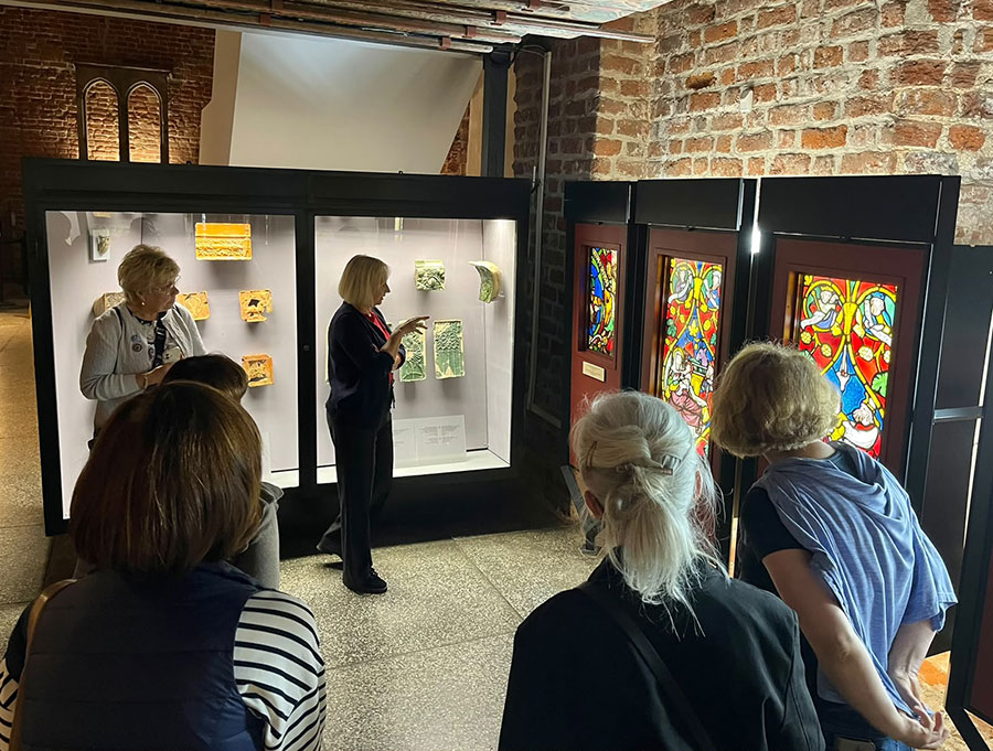 Fotorelacja z oprowadzania kuratorskiego w Muzeum Architektury dla Stowarzyszenia Przyjaciół Muzeum Narodowego we Wrocławiu