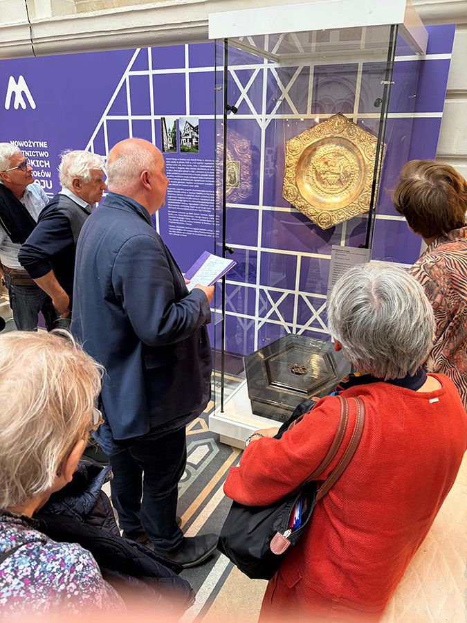 „Nowożytne złotnictwo śląskich kościołów pokoju” – fotorelacja ze spotkania dla Stowarzyszenia Przyjaciół Muzeum Narodowego we Wrocławiu